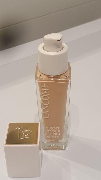 Podkład Lancome Teint Idole Ultra Wear Care&Glow 120N