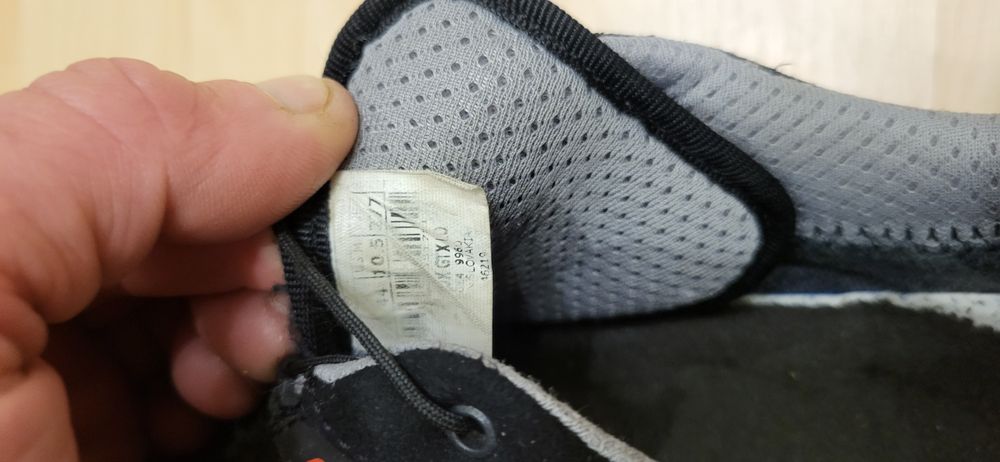 Продам тактичне взуття фірми LOWA