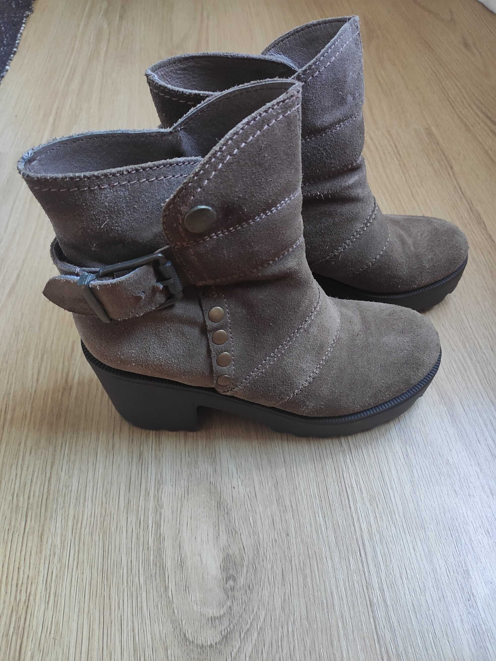 Botas Castanhas nº37