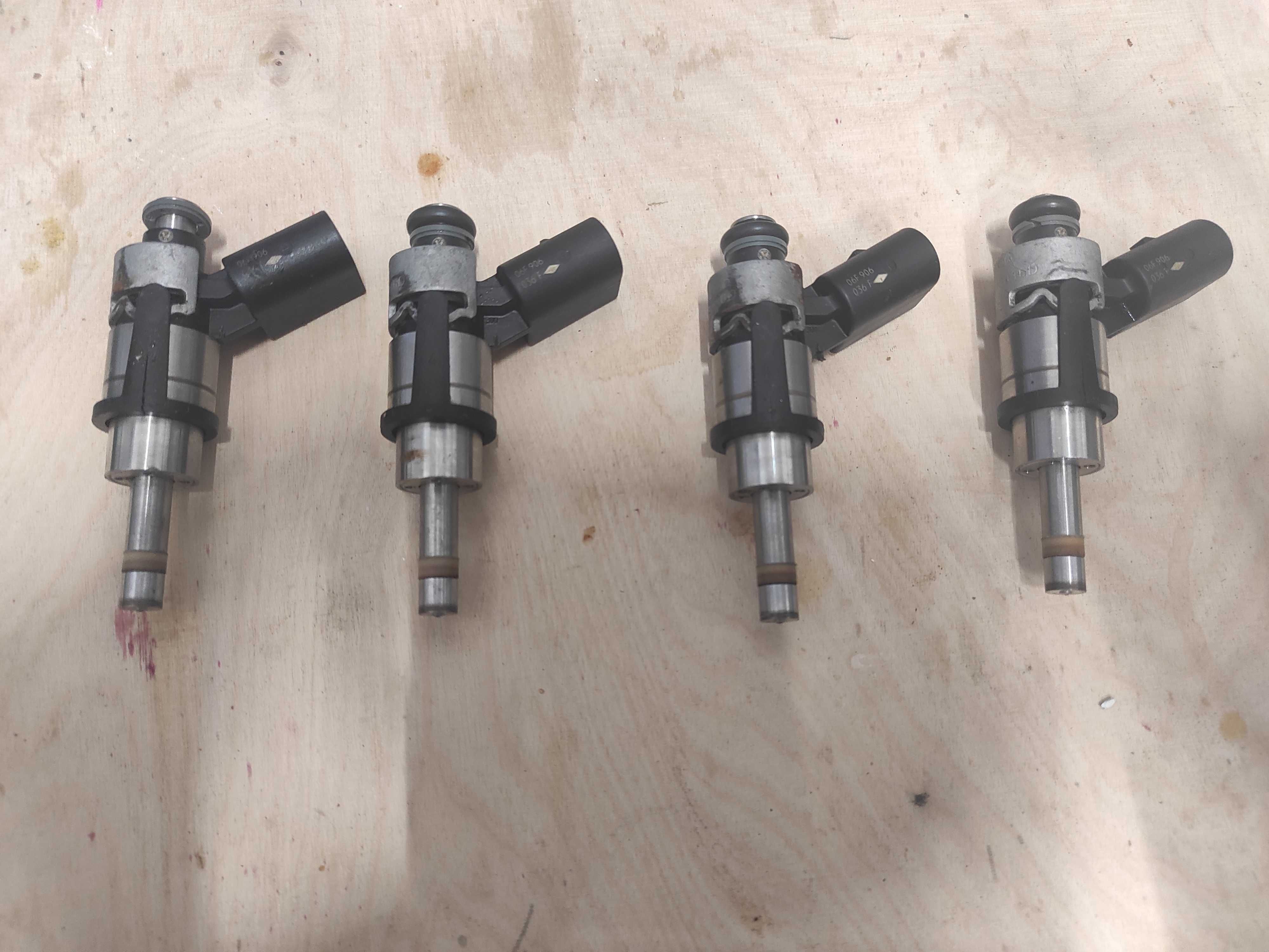 Wtryskiwacze 2.0TFSI 06F906036F Audi S3, Cupra ,Golf R