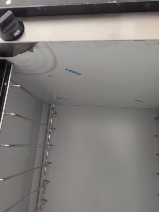 Продам растоечн шкаф smeg