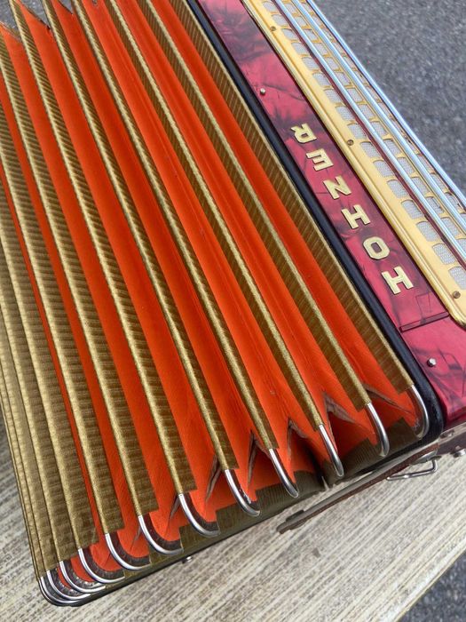 Bonito Acordeão Hohner - Concerto II - Acordeão - 1977