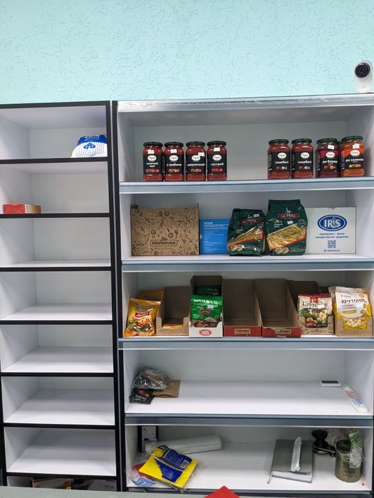 Продам стелаж, стелажи, полочки