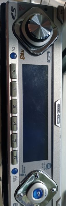 Магнітола за 200грн.