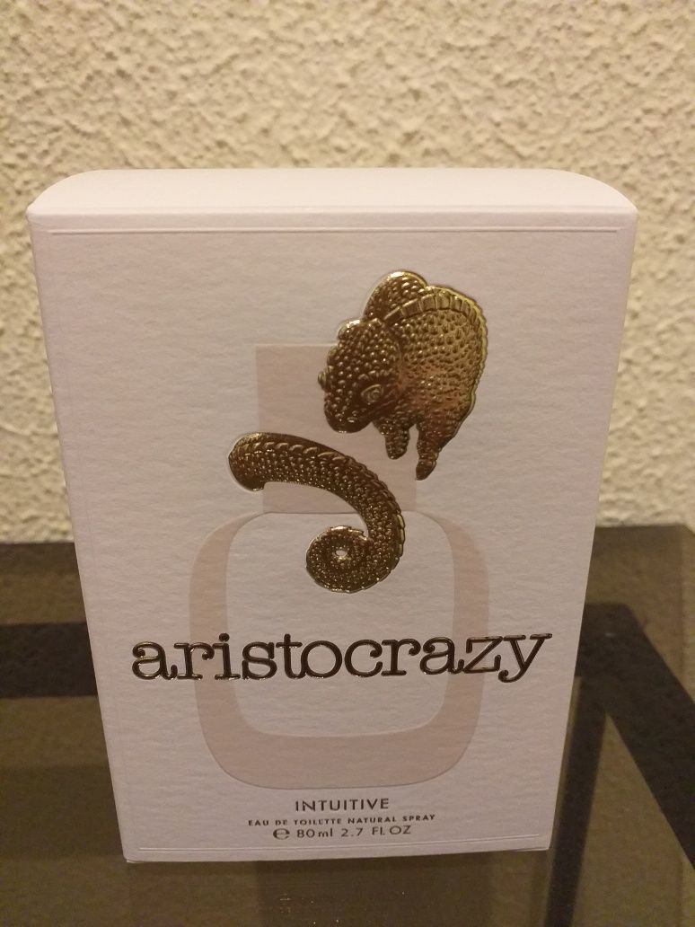 Caixa Perfume "Aristocrazy" Vazia