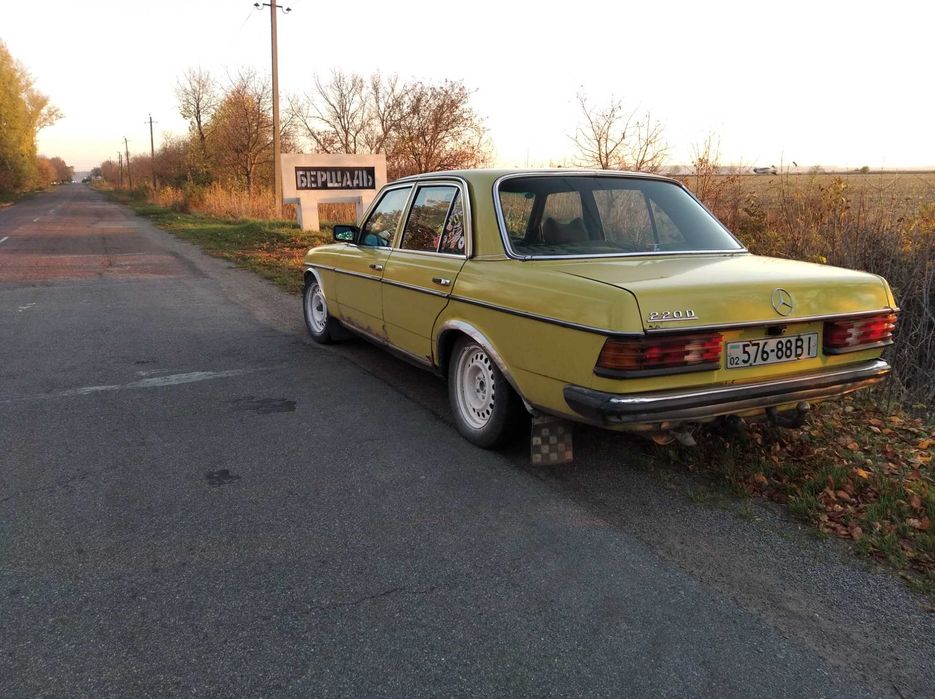 Мерседес 123 2.2 дизель