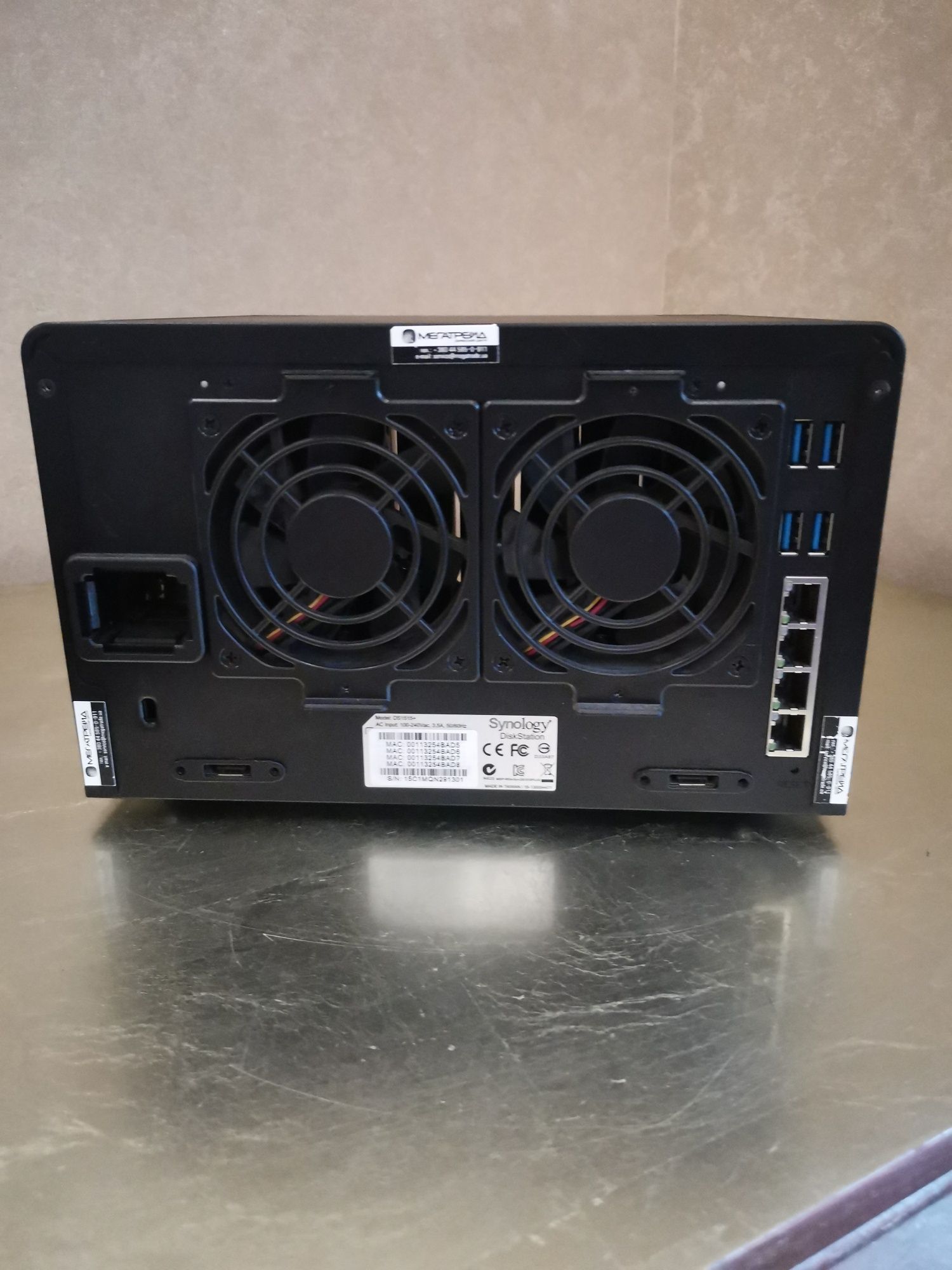 Мережевий накопичувач Synology DS1515+
