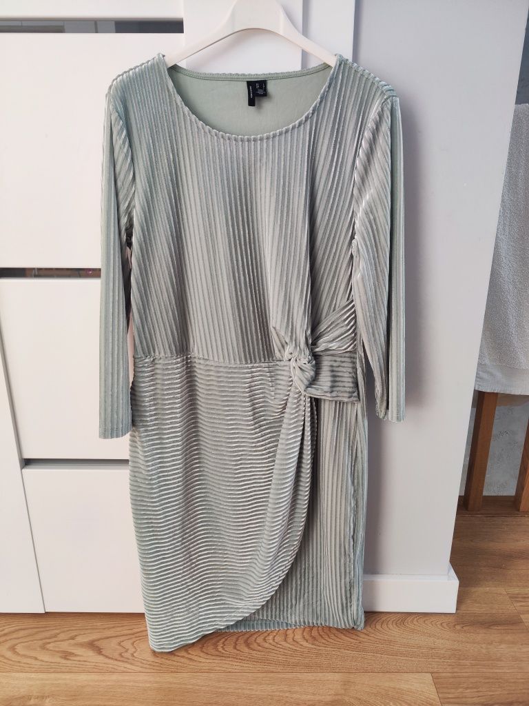 Elegancka sukienka L