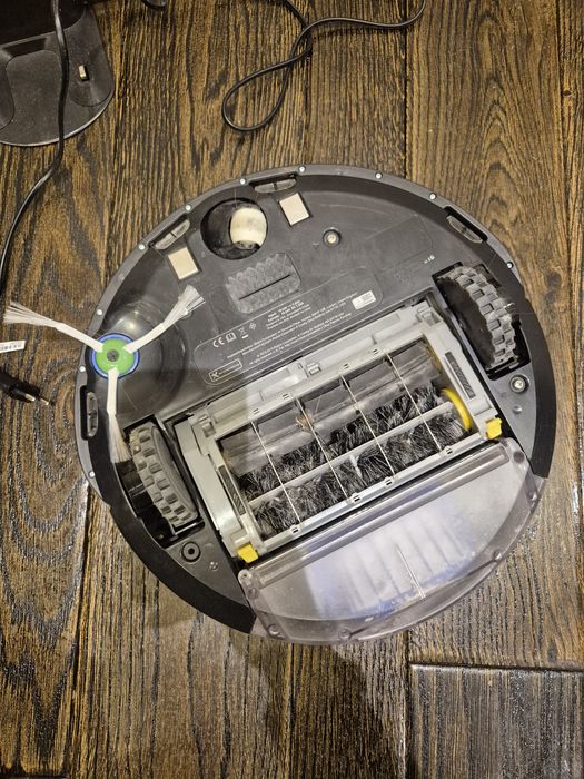 iRobot Roomba 616 (do regeneracji)