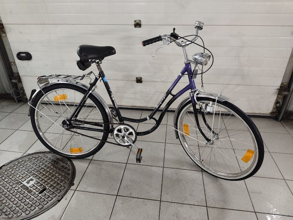 Женский велосипед, дамский велосипед, городской велосипед.