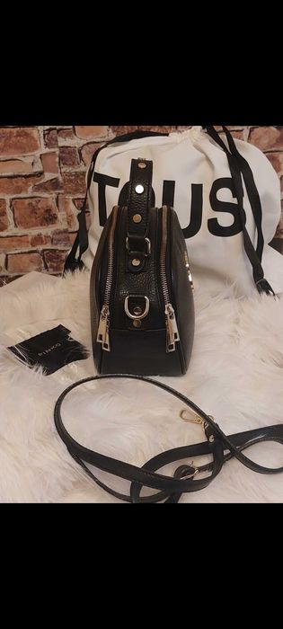 Torebka skórzana"Miś"Tous kuferek-listonoszka w kolorze czarnym