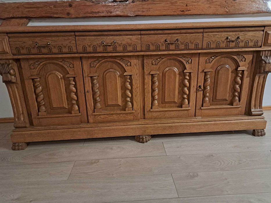 piękna komoda dębowa robiona na zamówienie