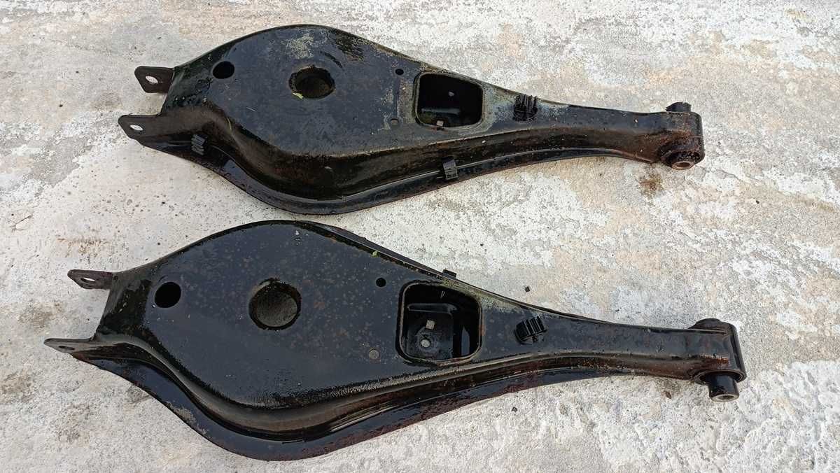 Wahacze Tył tylne Paletki BMW E36 sedan kombi coupe cabrio Super Stan