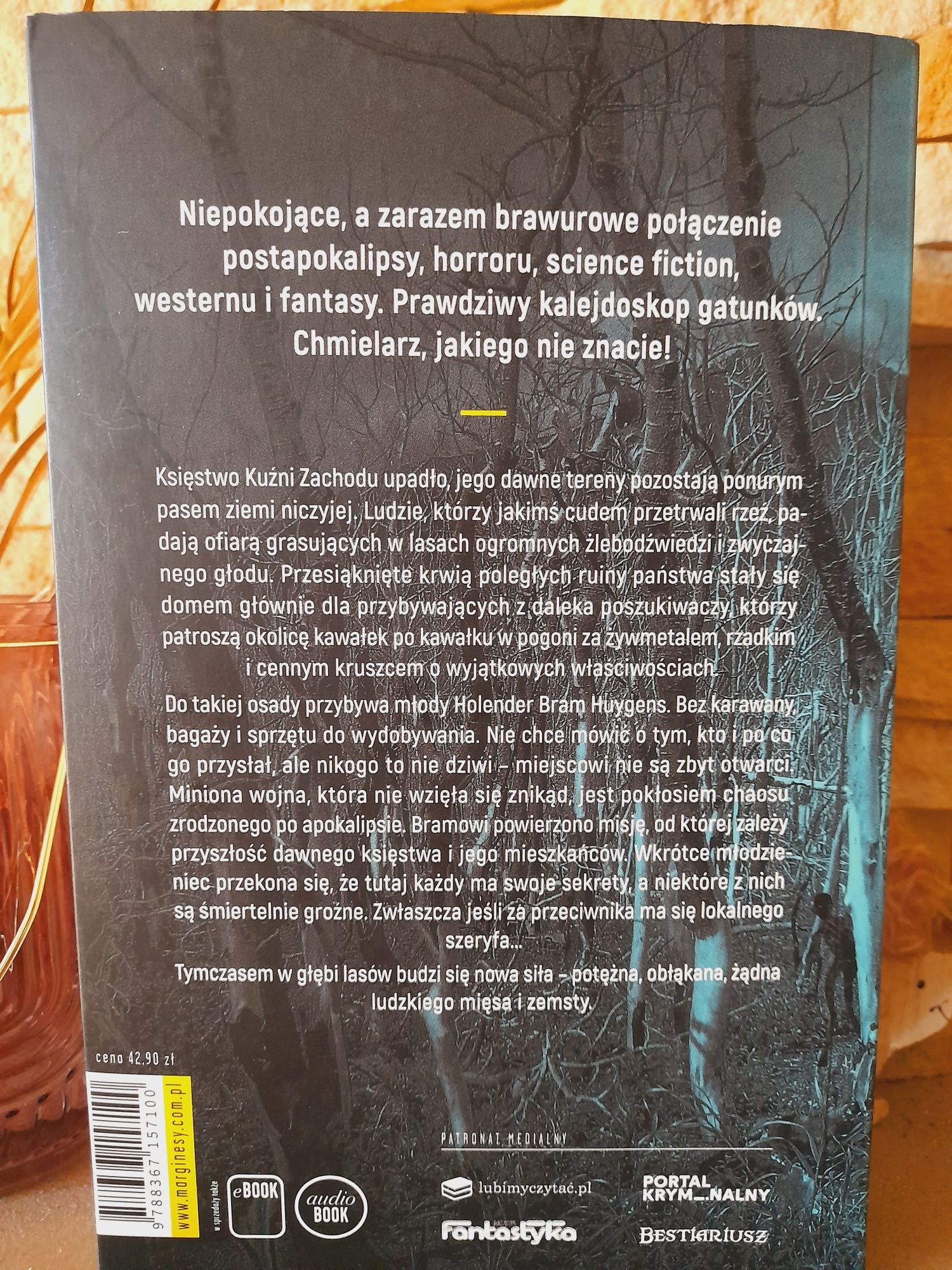 Horror fantasy Królowa Głodu Chmielarz