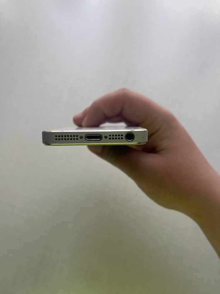Iphone 5.