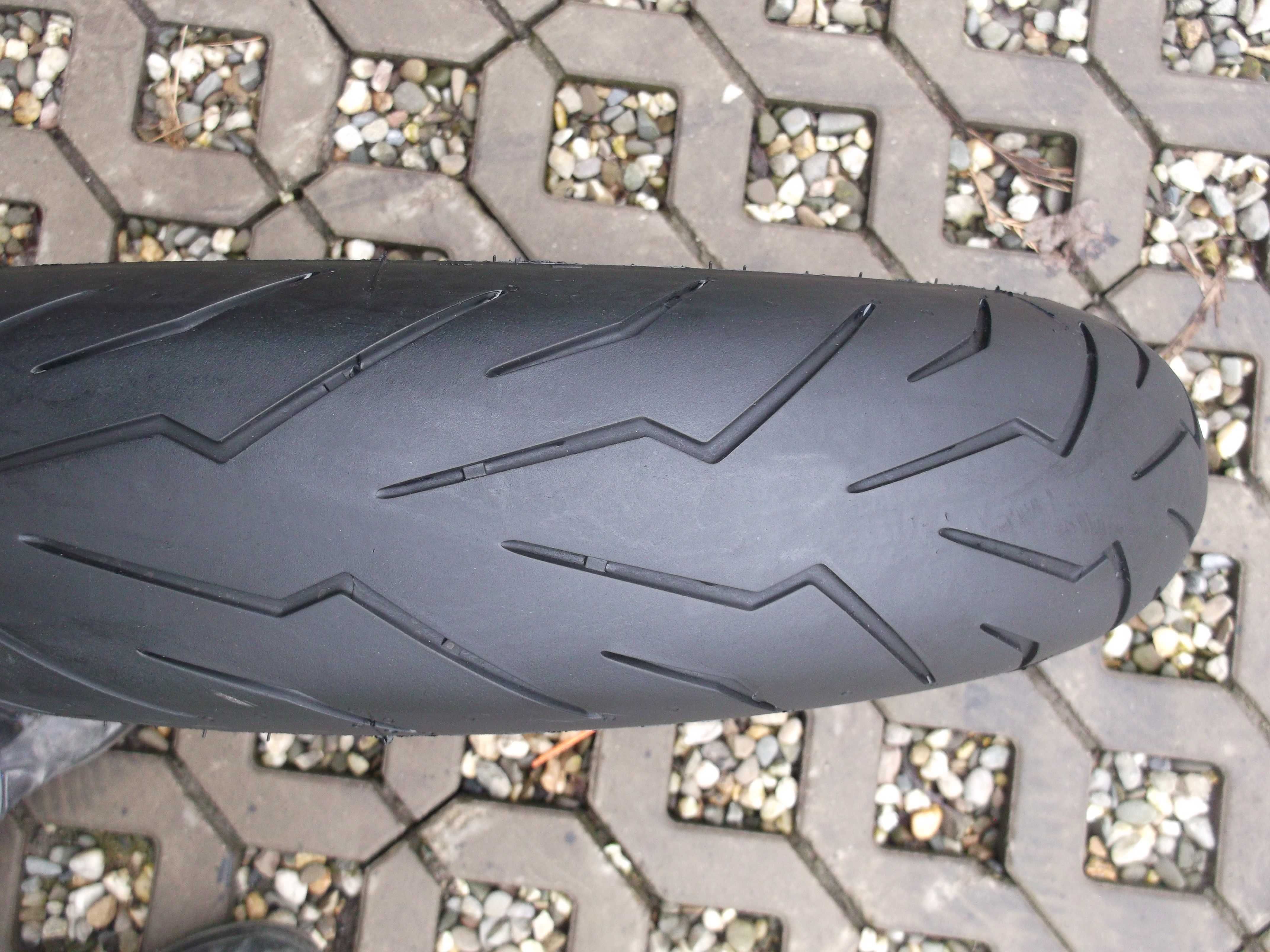 opona 120/70ZR17 Pirelli Diablo Rosso 3 dot4120 3mm cbr r1