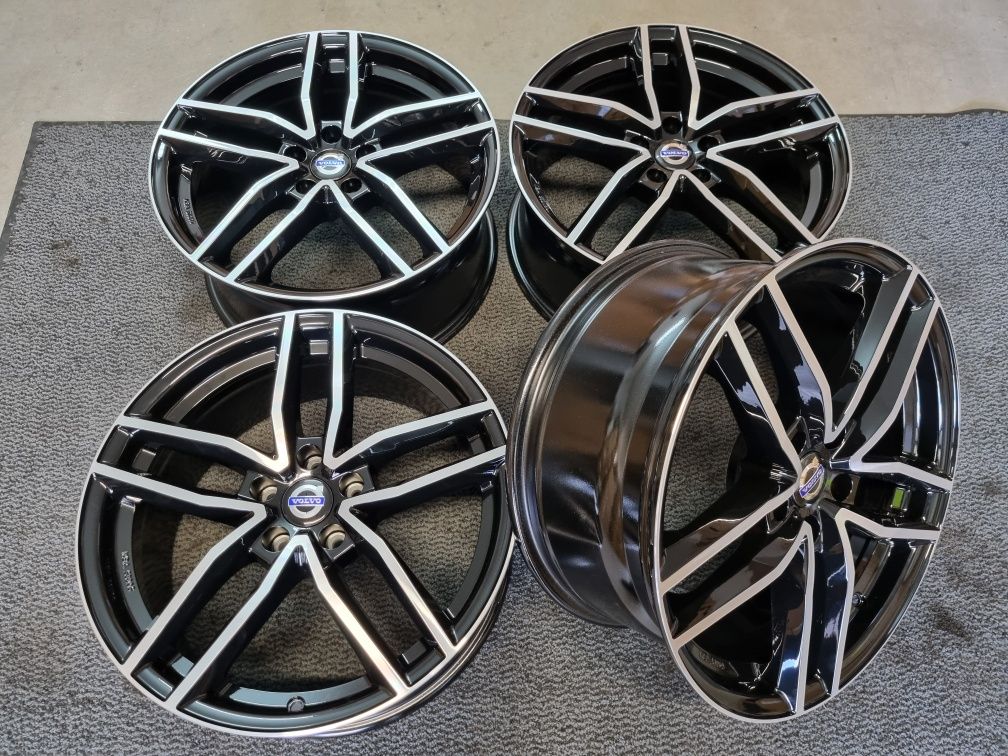 Volvo 18 Felgi aluminiowe 5x108 S60 V60 S90 V90 XC90 XC70 V40 V50 EX30