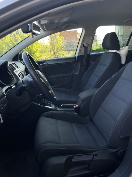 volkswagen golf 1,6 TDI 2011