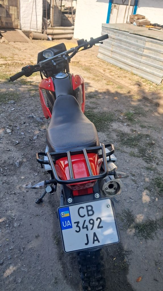 Продам мотоцикл Sp200d-4