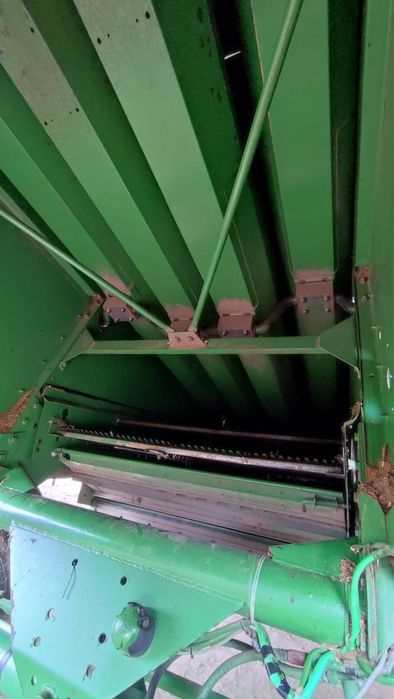 Продам комбайн Джон дір 1052