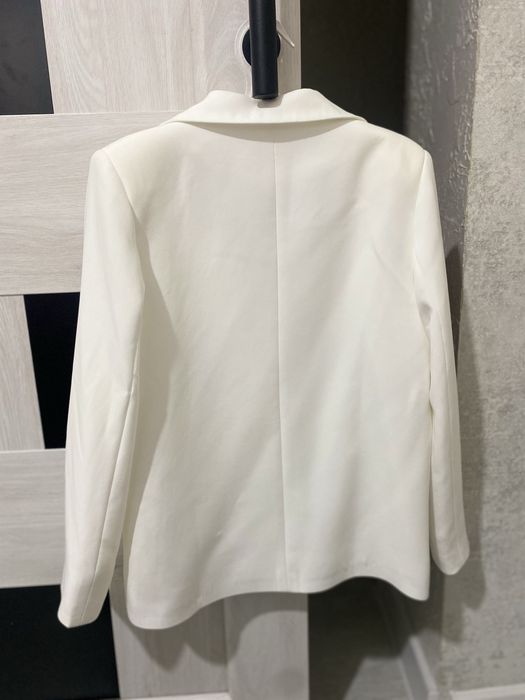 Піджак на дівчинку