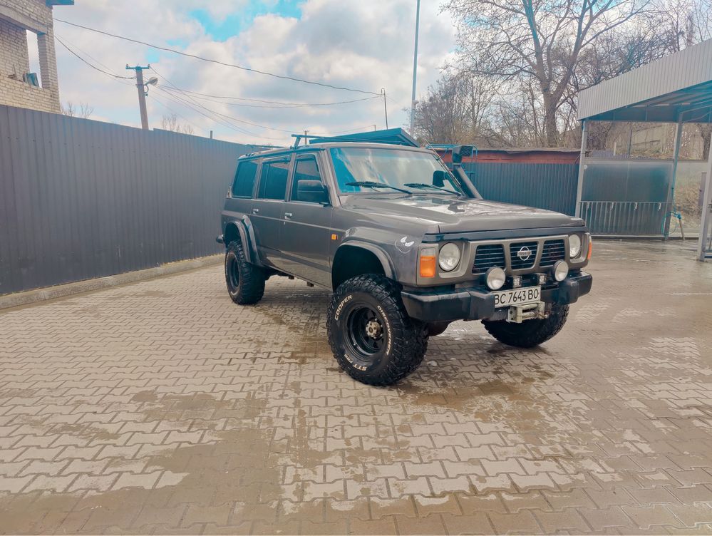 Nissan Patrol Y60 1994 rd28t 2,8td