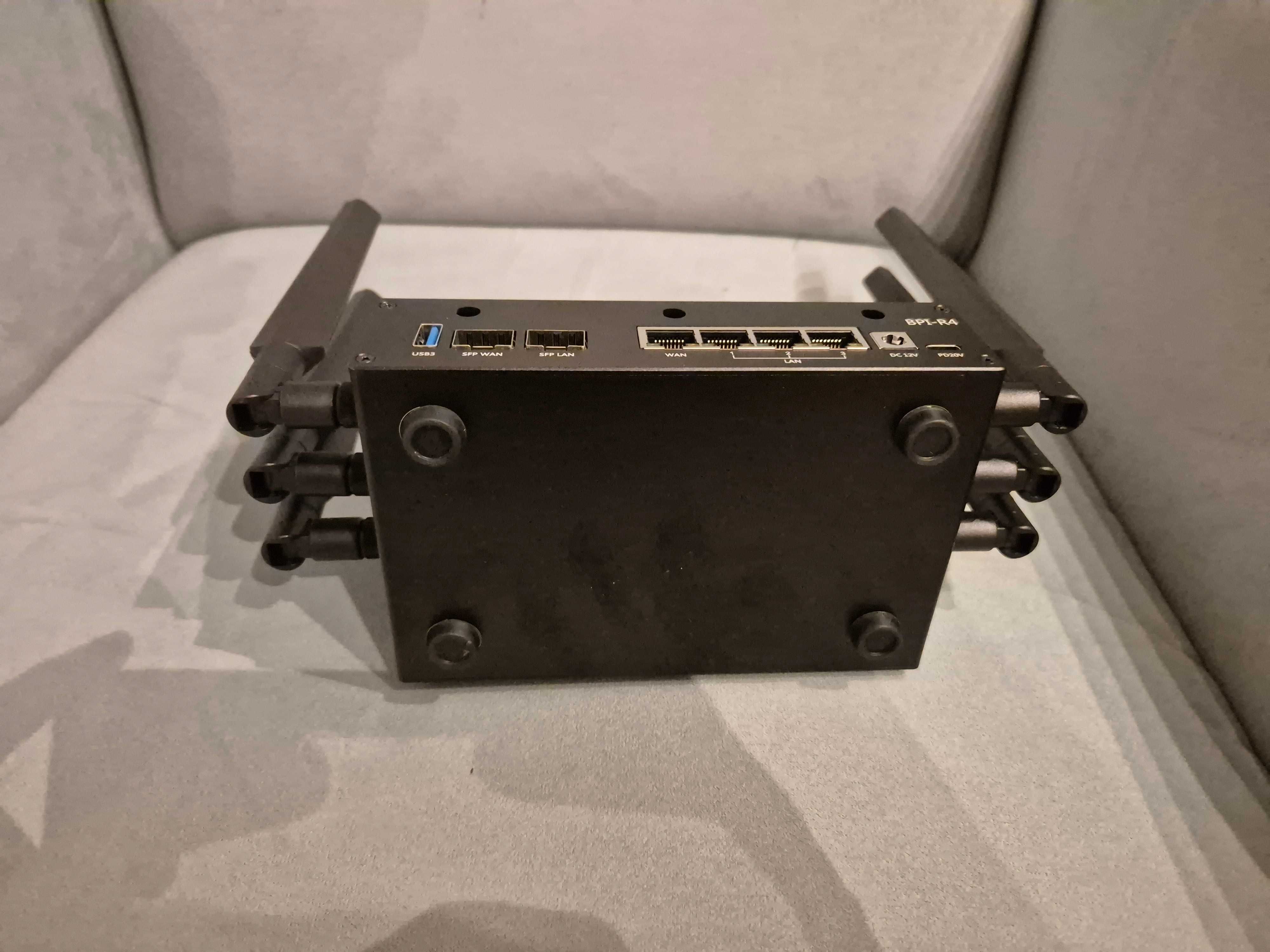 Router WIFI 7 Banana Pi BPI-R4 MT7988A (Filogic 880) BPI-R4-NIC-BE14