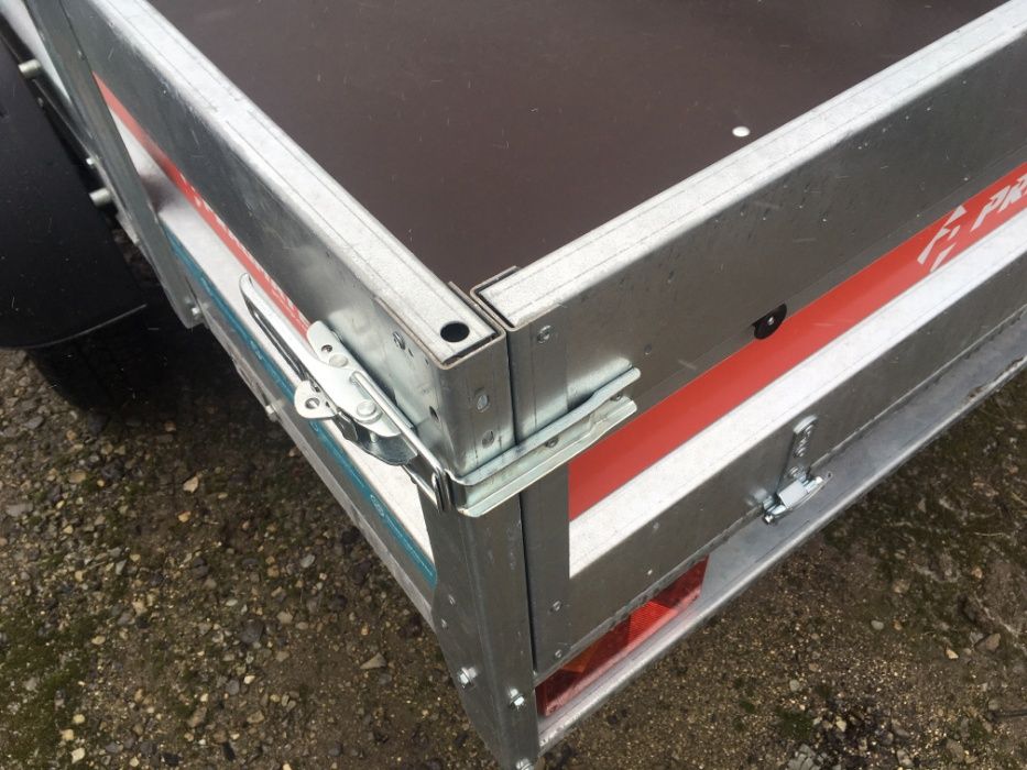 Легковий причіп Любарт / легковой прицеп одноосный оцинкованный