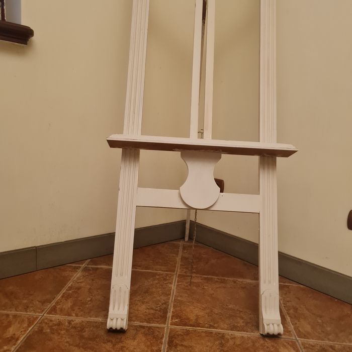 Sztaluga dekoracyjna na obraz