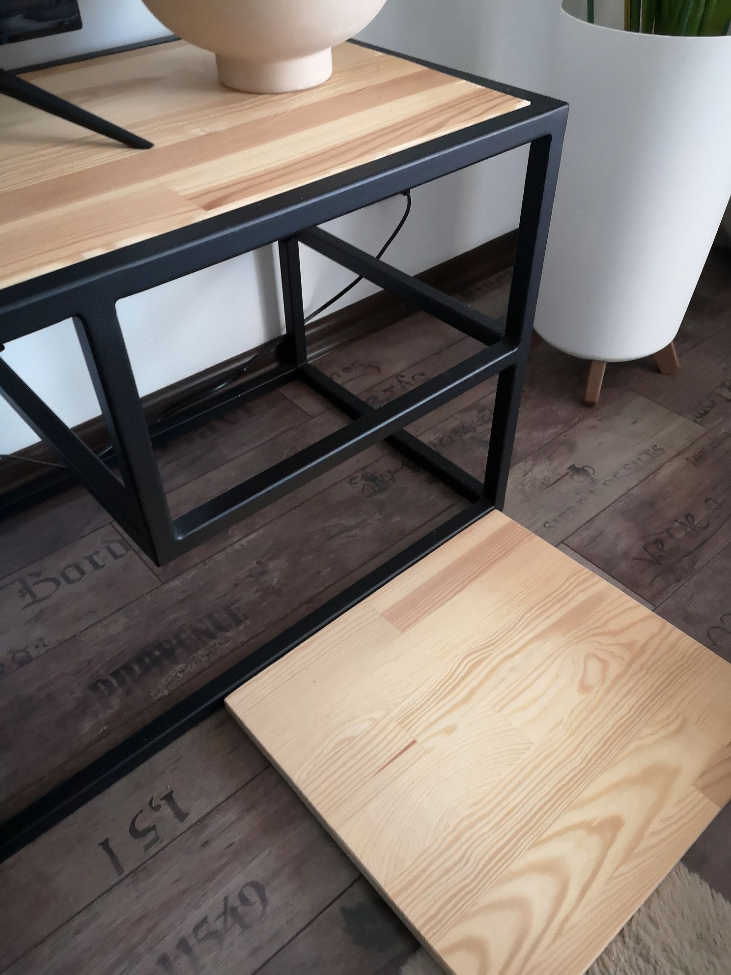 Szafka rtv sosna z metalem 150 cm loft wymienne blaty