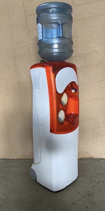 Dispensador Agua Fria/Natural como novo / Design Moderno