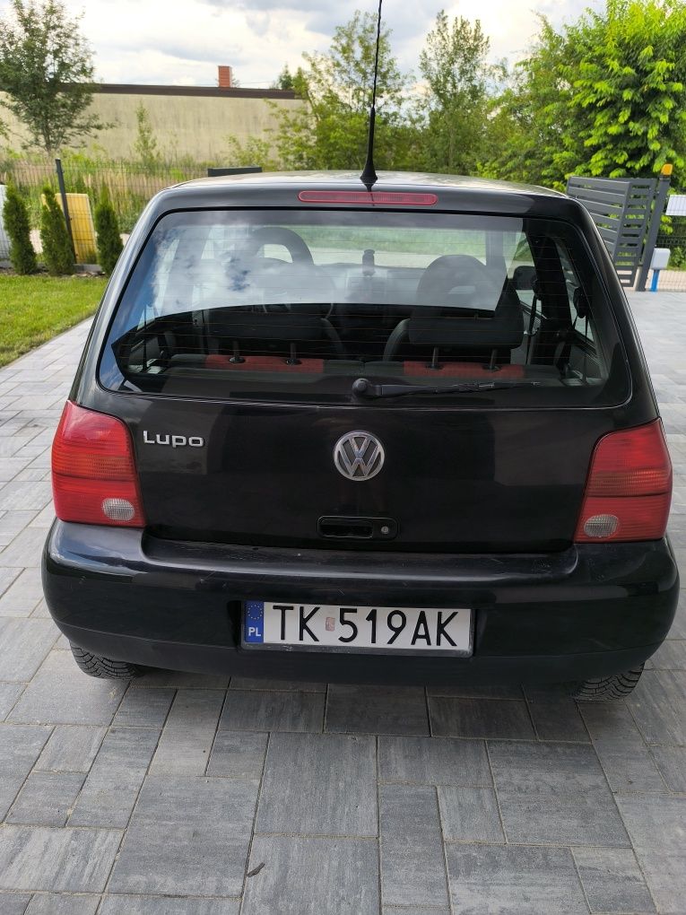 Volkswagen Lupo.