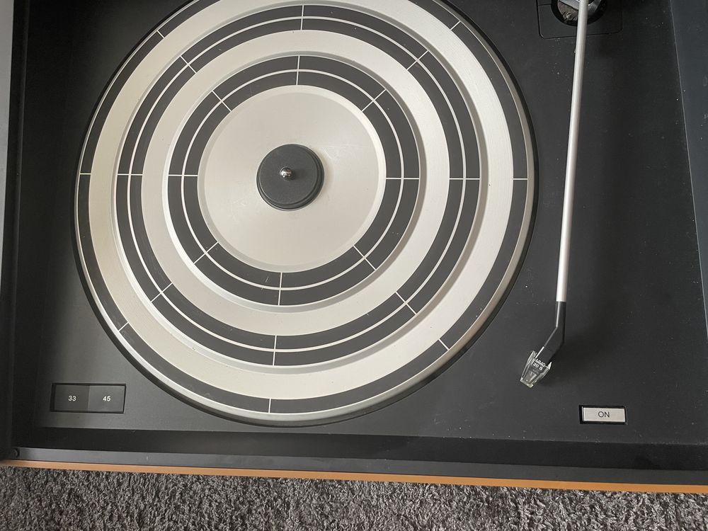 Gramofon Beocenter 2000