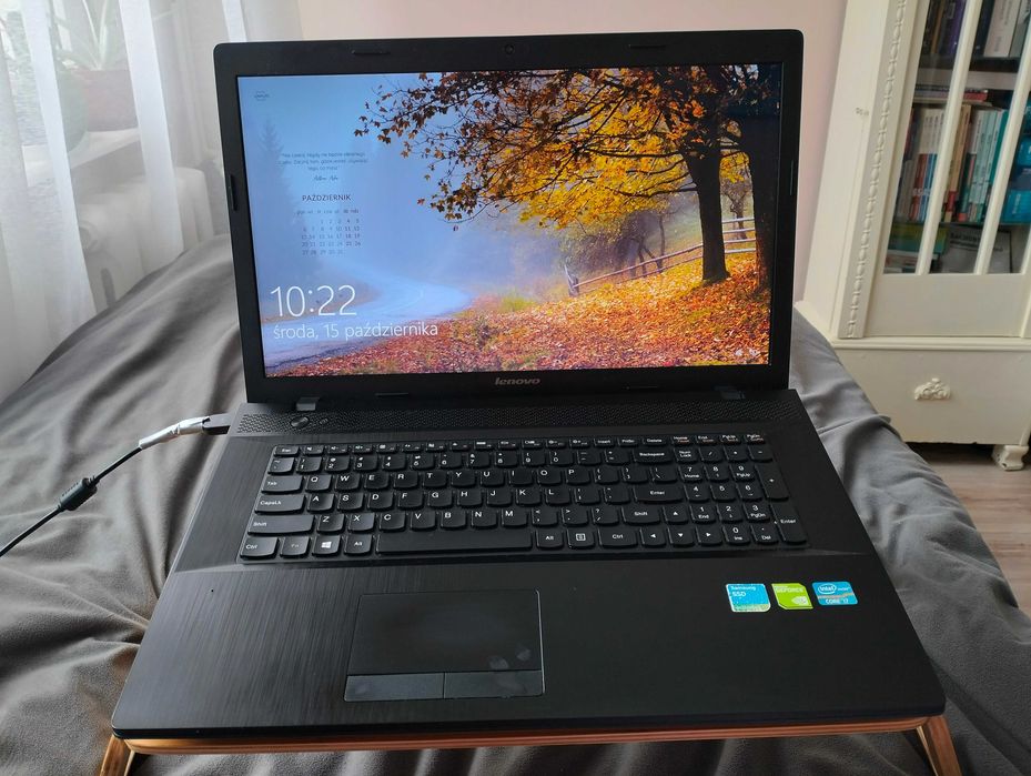 Solidny Lenovo G700 17,3" | Core i7 / 112GB / 8GB / GT720M
