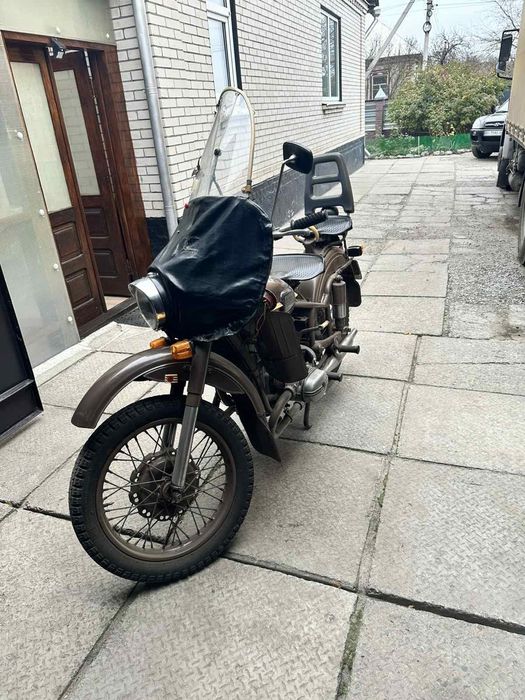 Мотоцикл Урал М-66 1972