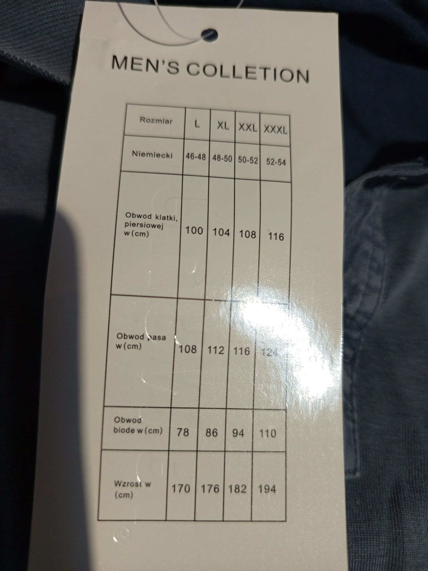 Продам новые джинсы.