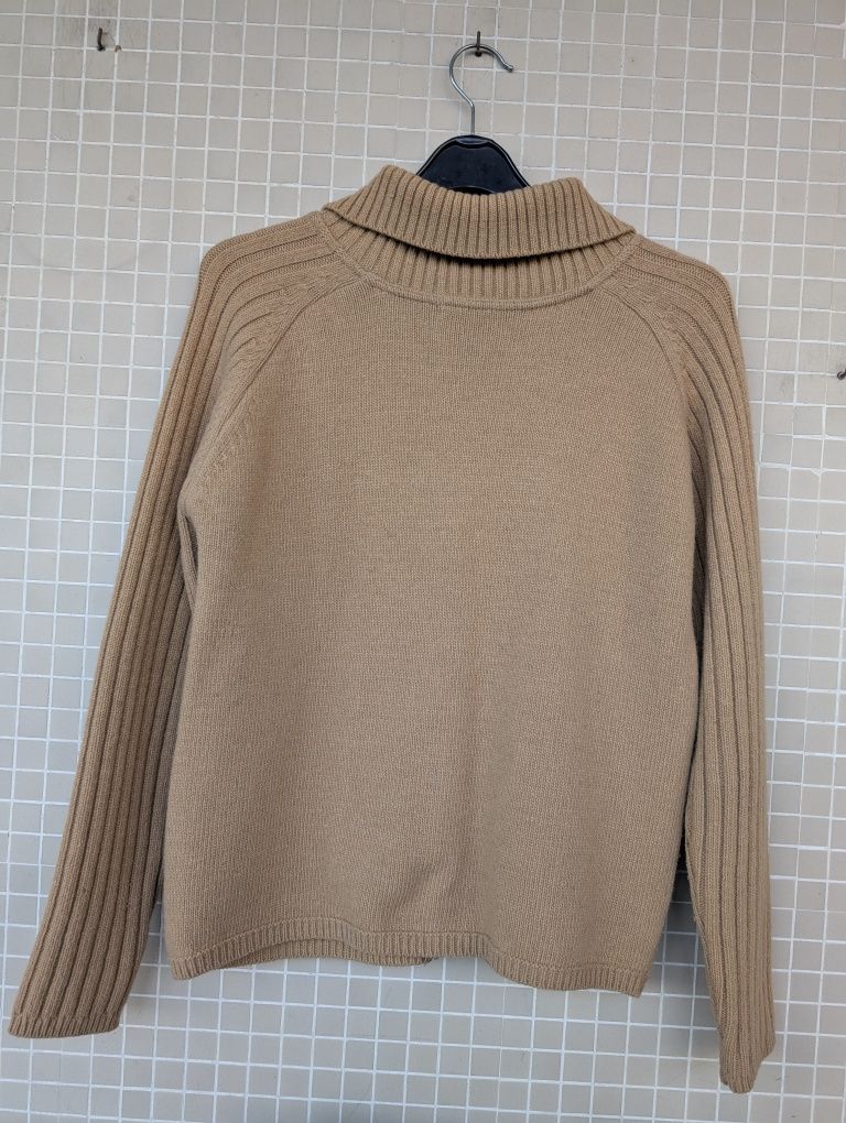 Casaco com fecho, côr beje 80% lambswool e 20% polyamida