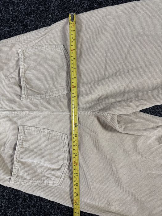 Bershka бежеві штани вельвет 38