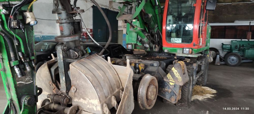 Колійний екскаватор JCB JS 175w 2003р з обладнанням для колійних робіт
