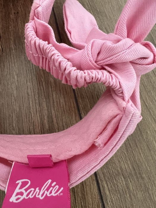Plecak,daszek,okulary Barbie