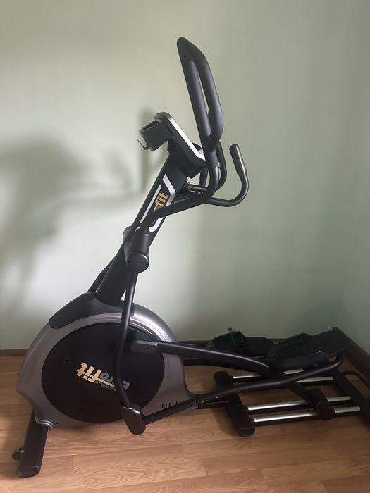 Тренажер -Орбітрек