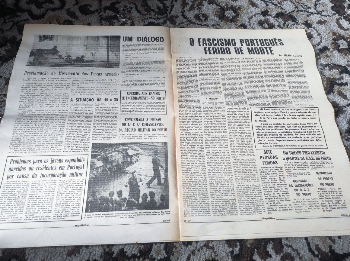 Jornal República 25 abril de 1974 2° edição