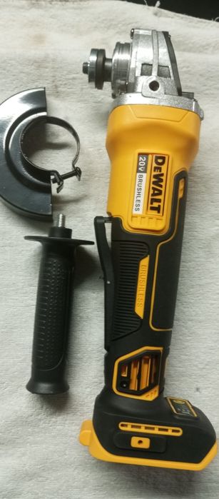 Rebarbadora DeWalt nova