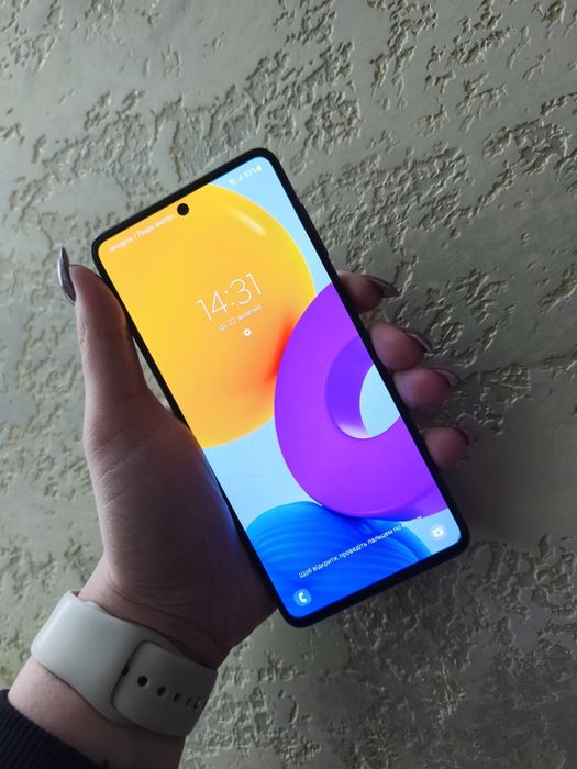 Samsung M 52 5 g / Самсунг М 52 5 g