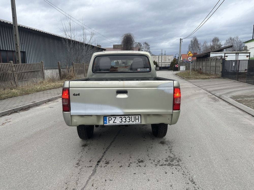 Mazda BT2500 Pickup 2.5 diesel 2004r 280tys przebiegu 4x4