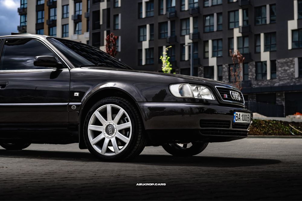 Audi S6 2.2 turbo quattro