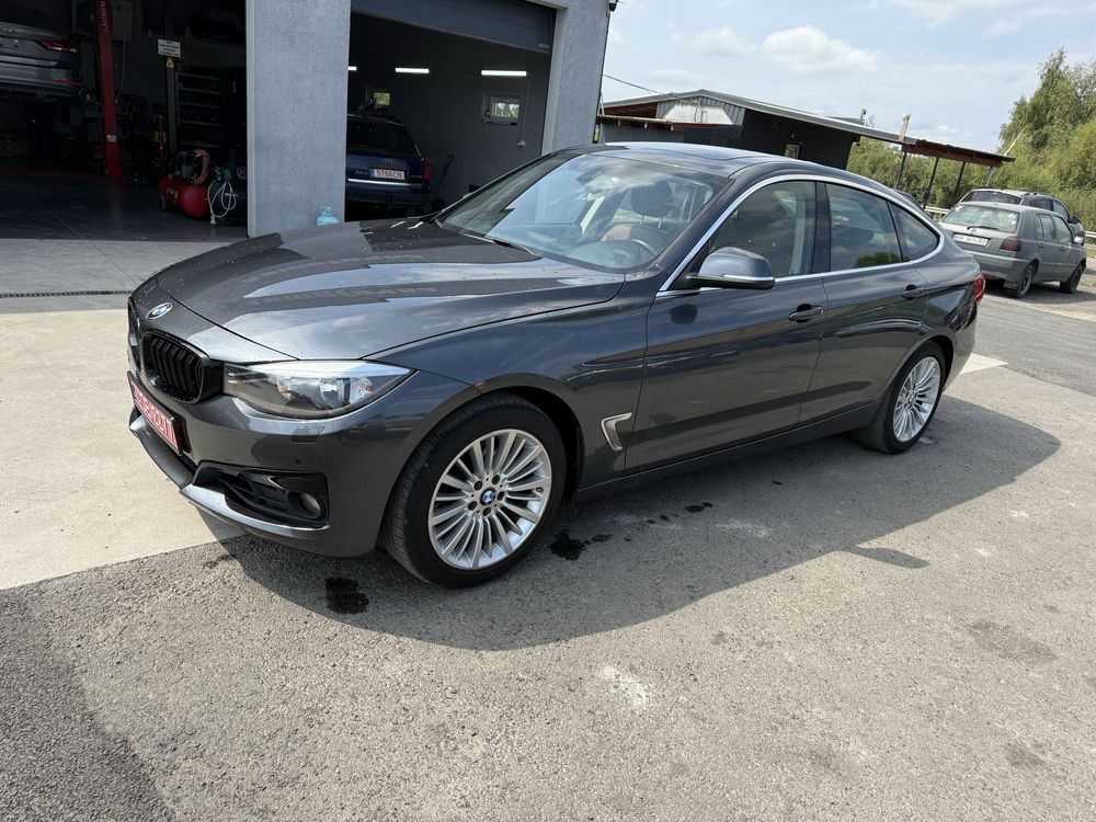 BMW GT 328i 2015