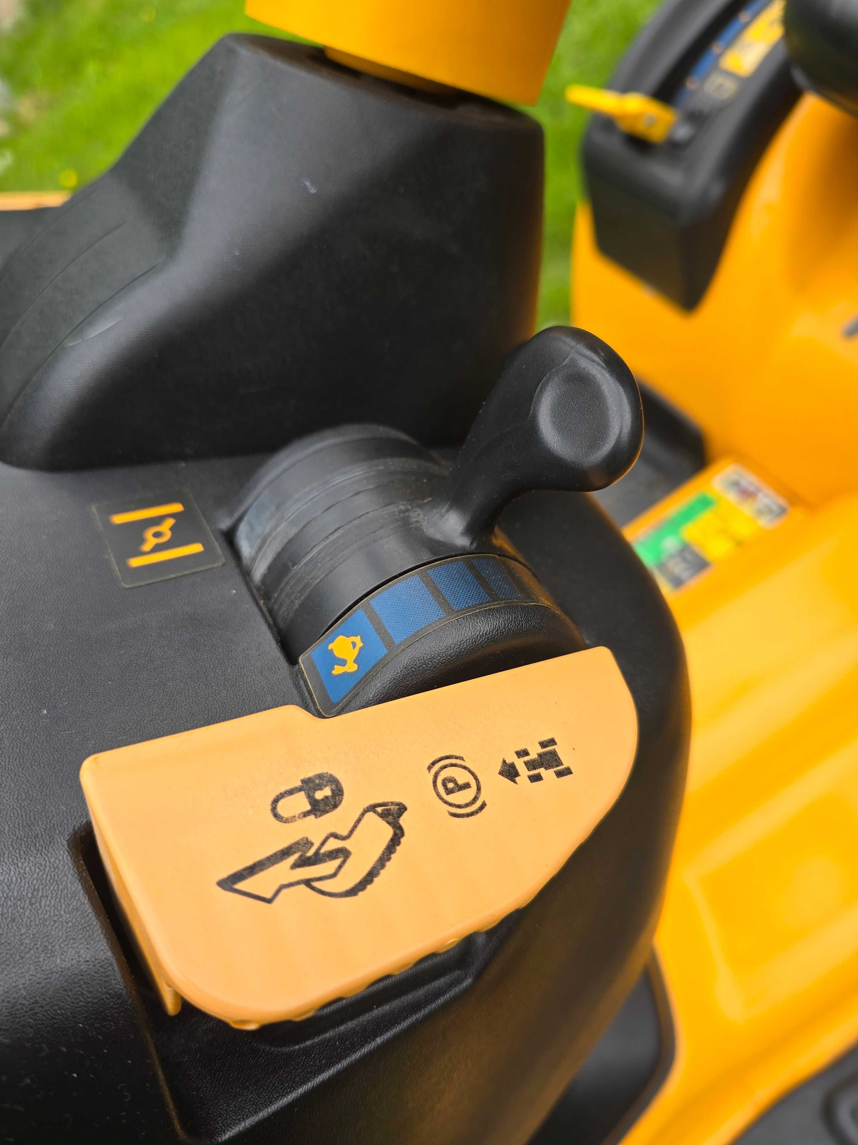 Traktorek Kosiarka Duży Cub Cadet GTX 2100 23Hp Pompa Wspomaganie