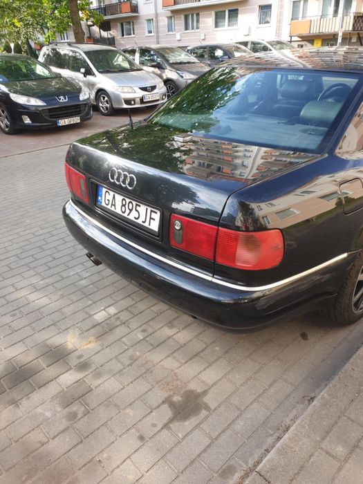 Audi A8 D2 Sedan