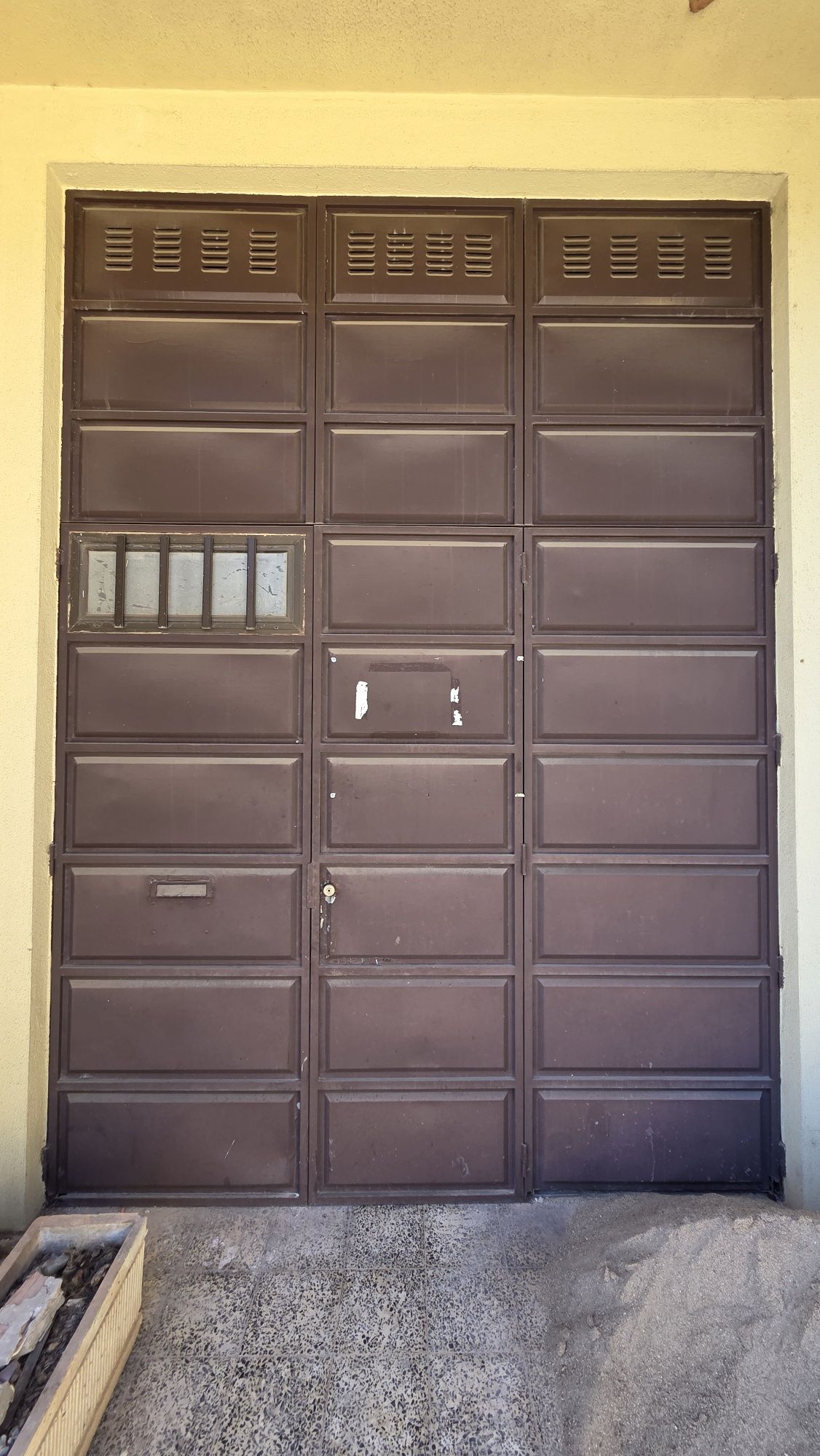 Portão garagem c/portada 3.60x2.55